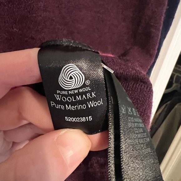 Merino wool cardigan - Picture 6 of 9